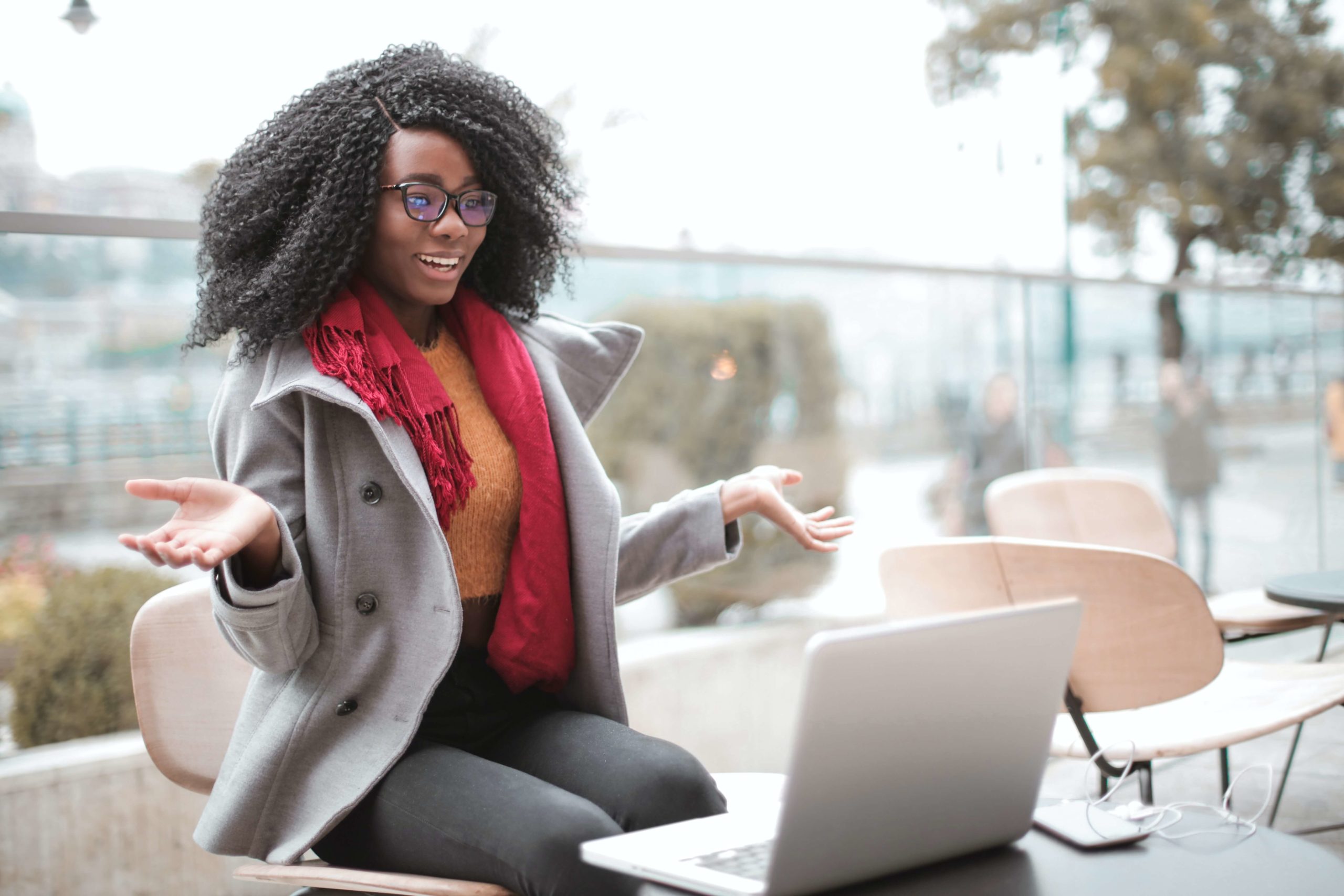 How To Close A Deal With Video Content